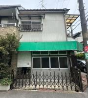渋川町4丁目貸家