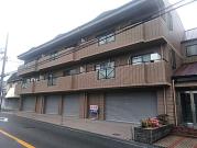 稲善マンション 住居