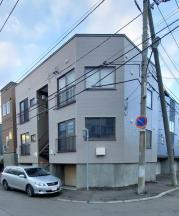 地下鉄南北線南平岸駅まで徒歩4分
