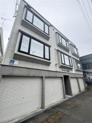 地下鉄南北線平岸駅まで徒歩2分