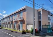 ＪＲ東海道本線平塚駅までバス約21分 徒歩4分
