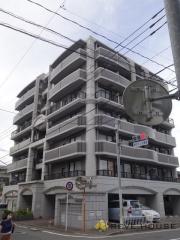 地下鉄七隈線別府駅まで徒歩8分