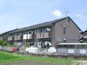近鉄京都線富野荘駅まで徒歩11分