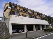 ＪＲ東海道本線平塚駅までバス約25分 徒歩3分