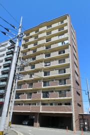 西鉄貝塚線香椎宮前駅まで徒歩1分