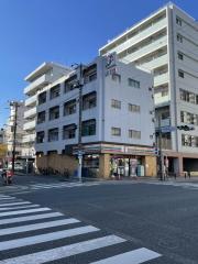 京急本線横須賀中央駅まで徒歩7分
