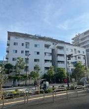 都営大江戸線東新宿駅まで徒歩2分