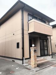 前田メゾネット