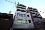 広島電鉄皆実線比治山橋駅まで徒歩7分