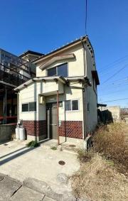 亀岡市大井町並河2丁目 借家