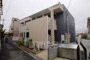 京阪本線枚方市駅までバス約13分 徒歩6分