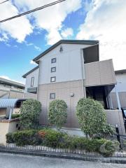大阪モノレール本線柴原阪大前駅まで徒歩7分
