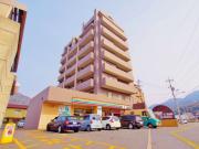 T-HOUSE