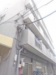 京急大師線鈴木町駅まで徒歩11分