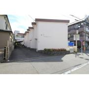 小田急小田原線本厚木駅まで徒歩11分