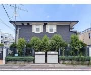 ＪＲ山手線目白駅まで徒歩8分