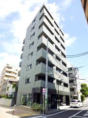 東京メトロ千代田線代々木公園駅まで徒歩12分