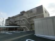 ＪＲ山陽本線明石駅までバス約12分 徒歩4分