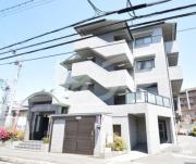 大阪モノレール本線山田駅まで徒歩8分