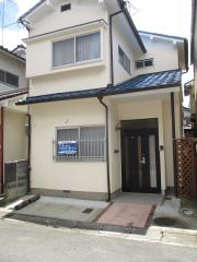 近鉄京都線久津川駅まで徒歩8分