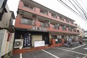 小田急小田原線本厚木駅までバス約21分 徒歩2分
