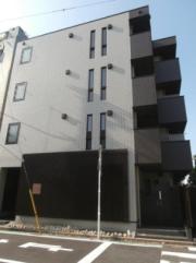 京急本線京急東神奈川駅まで徒歩6分