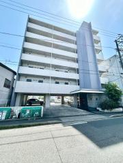 ＪＲ東海道本線金山駅まで徒歩7分