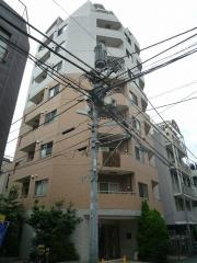東京メトロ日比谷線入谷駅まで徒歩2分