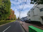 広島電鉄宇品線広電本社前駅まで徒歩7分