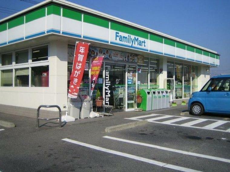 ファミリーマート倉敷連島店