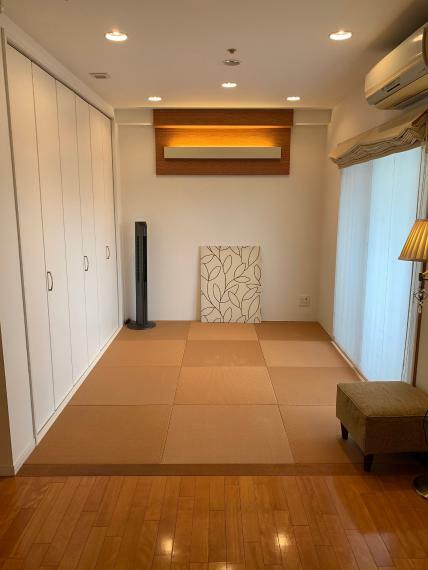 LDK・バルコニーに面した和室6畳！琉球畳を採用！