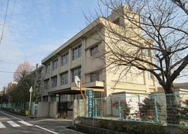 【小学校】西宮市立安井小学校まで1036m