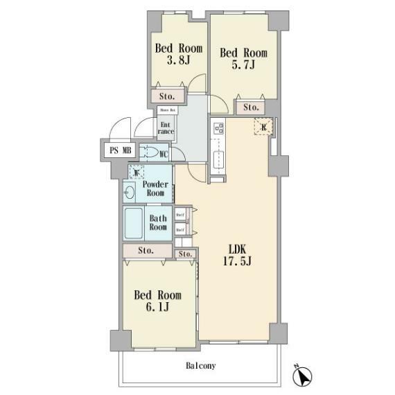 LDK約17.5帖、主寝室は6.1帖、収納もしっかり確保された専有面積81m2のお部屋です。1階ならではのテラスからは緑も映え、戸建気分も味わえます