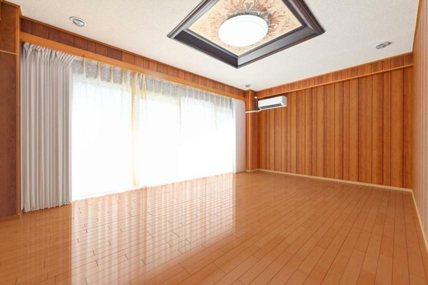 画像はCG により家具等の削除、床・壁紙等を加工した空室イメージです。