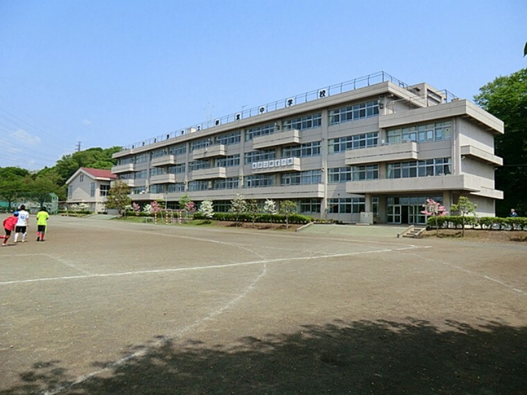 あきる野市御堂中学校