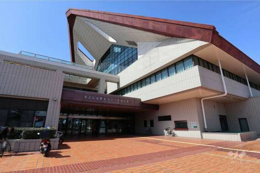 「稲永スポーツセンター」は、あおなみ線野跡駅から北西方向へ徒歩約9分、名古屋市港区野跡5丁目にある名古屋市教育スポーツ協会が運営するスポーツセンターです。