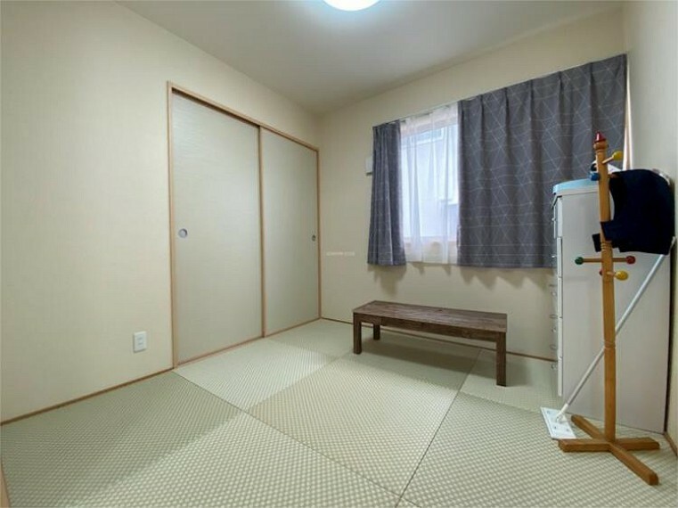 オシャレな琉球畳の1F和室4.5帖