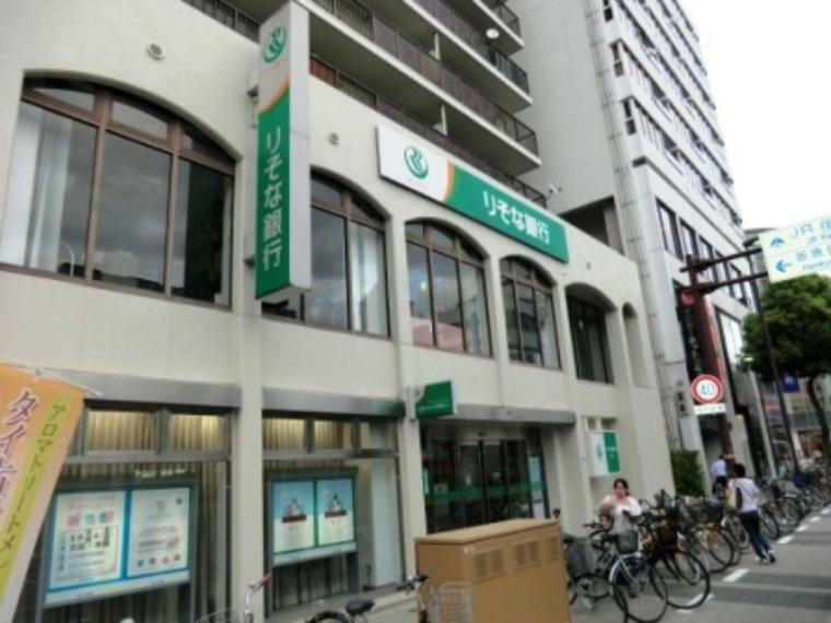 【銀行】りそな銀行 伊丹支店まで631m