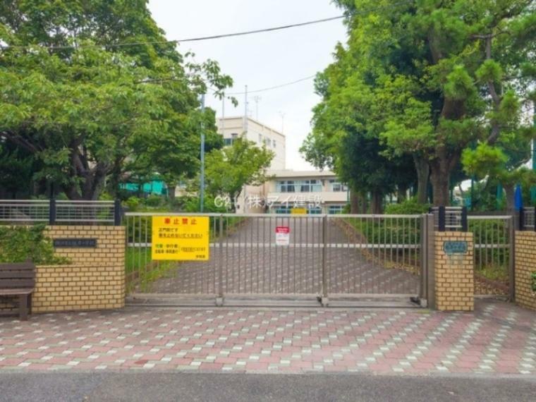 横浜市立根岸小学校 横浜市立根岸小学校