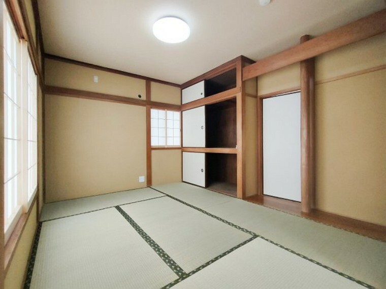 日本らしい落ち着いた雰囲気の和室です