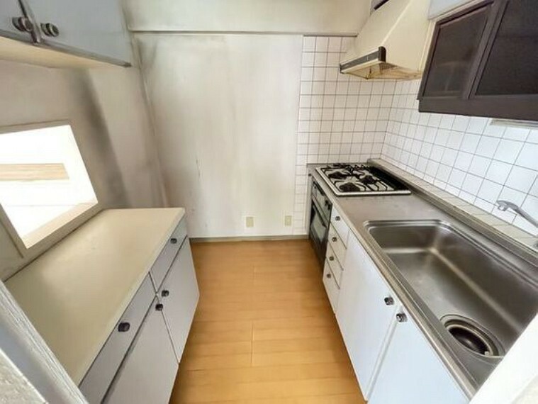 ゆったりと調理ができる位のスペースを実現したキッチン。