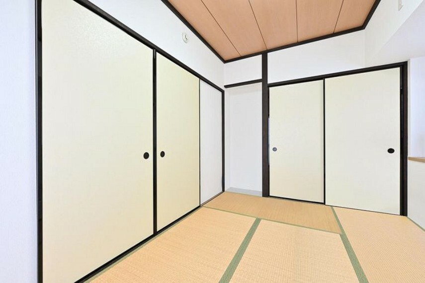 【和室】※画像はCGにより家具等の削除、床・壁紙等を加工した空室イメージです。
