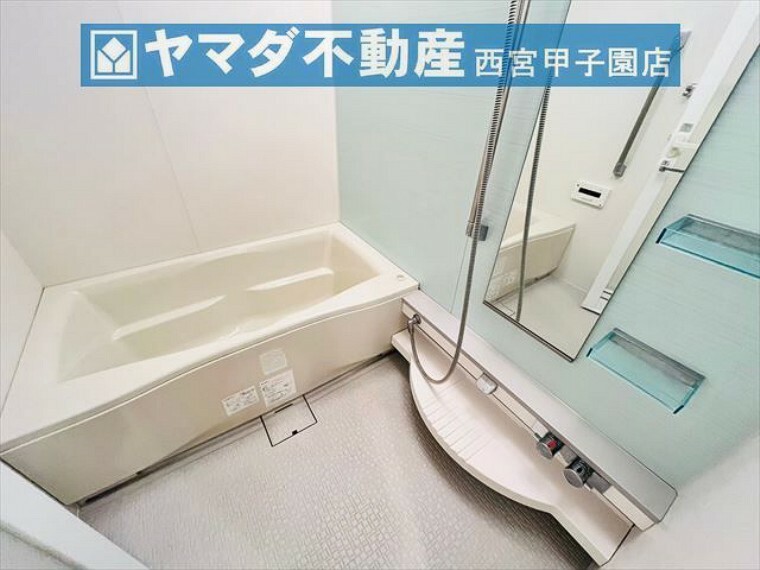 浴室暖房乾燥機・ミストサウナ付きのバスルームで疲れを癒せます。