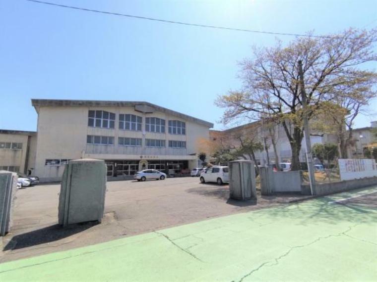 【近隣写真】福井市明倫中学校まで、400mです。徒歩圏内に中学校があります。