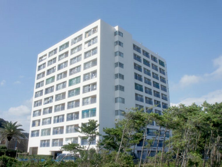 京王鴨川マンション(1LDK) 7階の外観