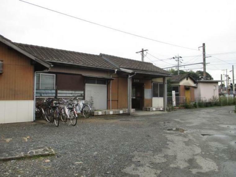 JR小野田線「妻崎駅」まで徒歩25分（2.0km）。たまには電車で遠くへお出かけしてみてはいかがでしょうか。