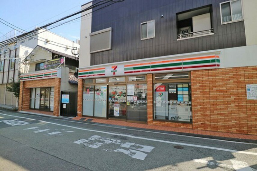 セブンイレブン阪急雲雀丘花屋敷駅前店