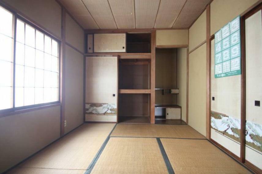 2部屋ある和室は収納スペースたっぷりです。