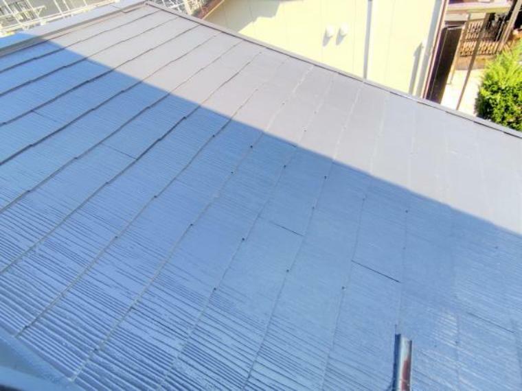 【屋根】屋根は2022年に塗装を行っておりますので、現状のままお引渡し致します。
