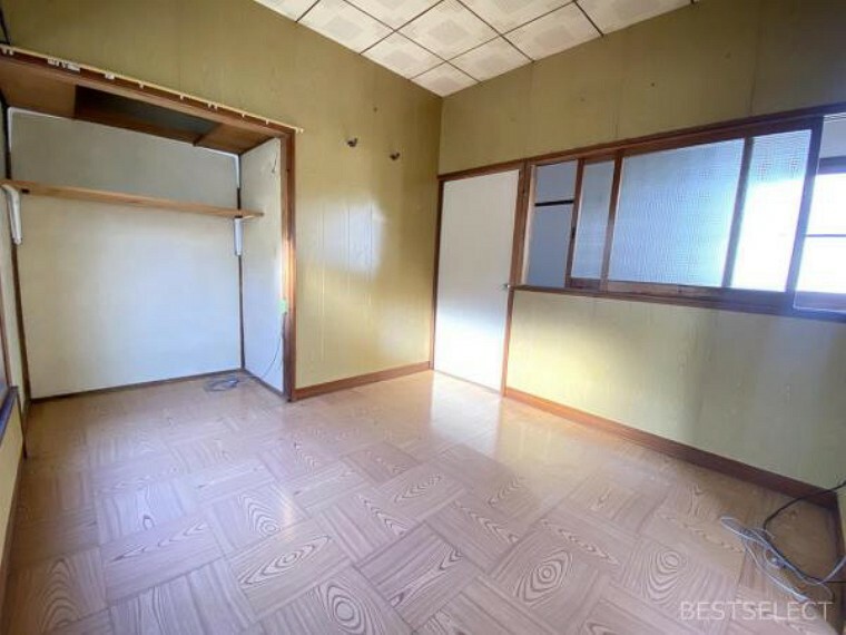 廊下からも光が射し込む居心地の良い住空間:和室約4.5帖